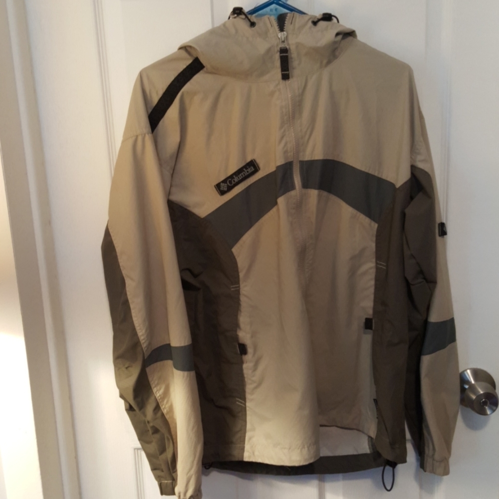 Columbia Lightweight Jacket
